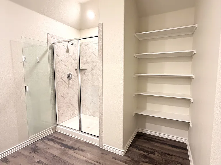 3413 Sabine Dr — Photo 19