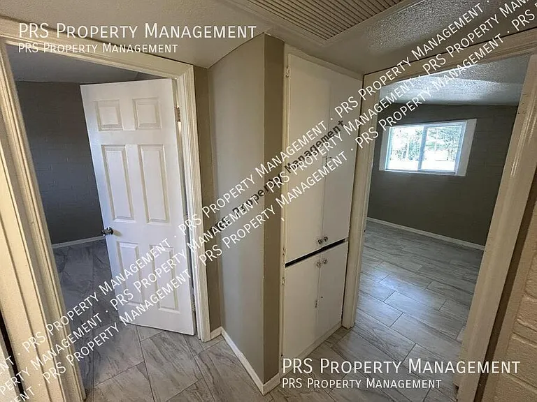 761 N Delaware St #A — Photo 13