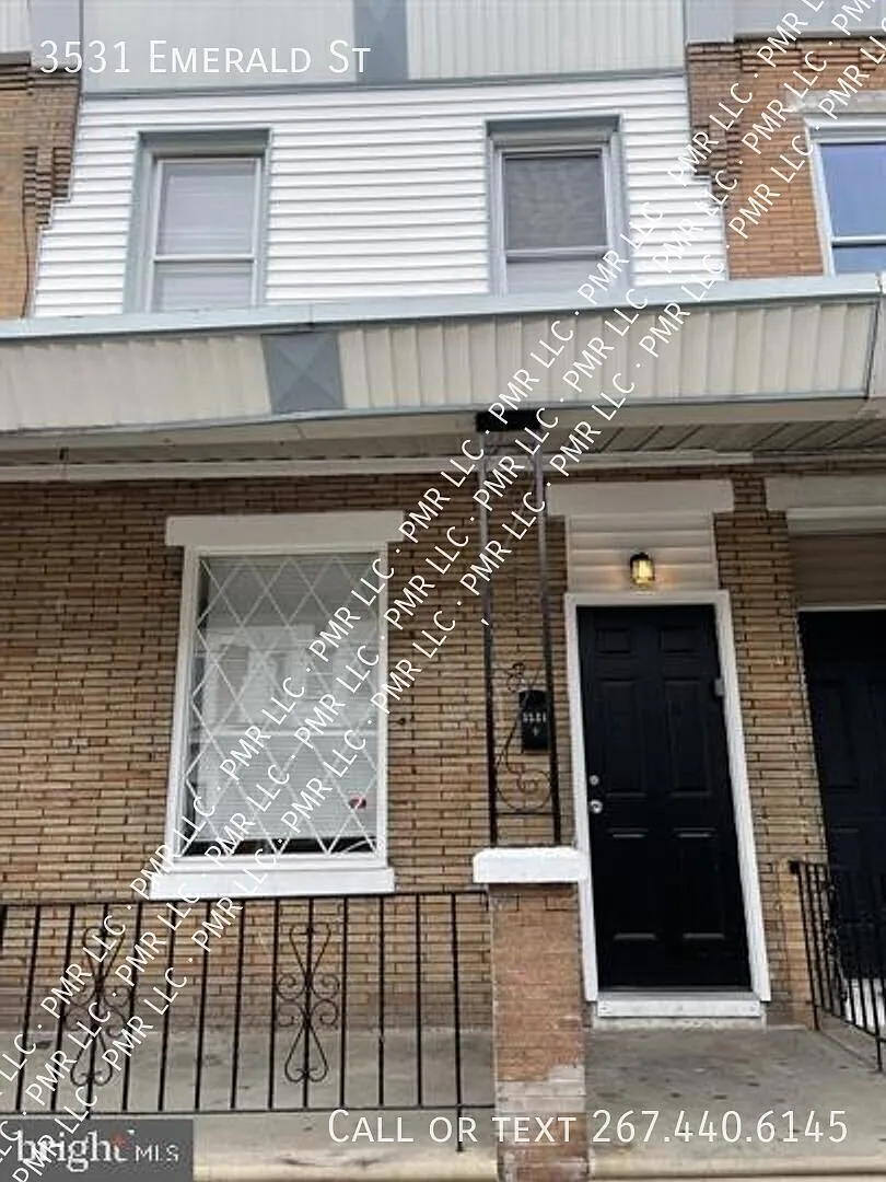 3 bed 1 bath home available — Photo 2