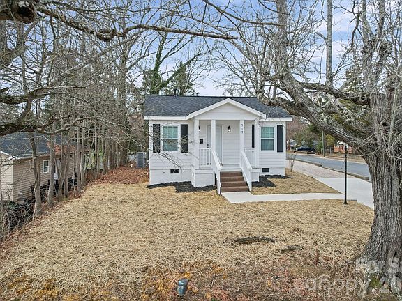 3rd image of 519 Finley Rd