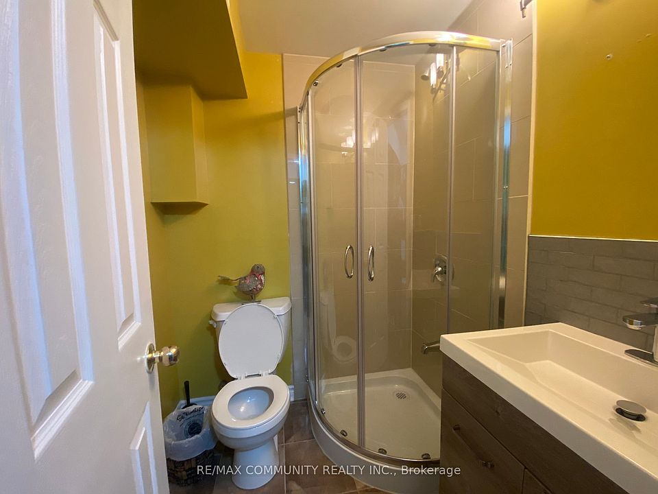 2nd image of 68 Boticelli Way