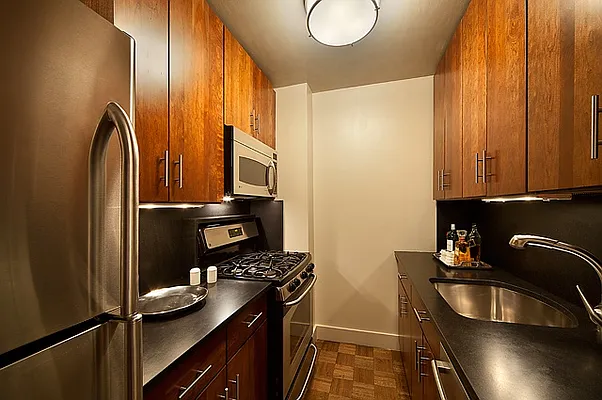 Rented by Nest Seekers International | media 6