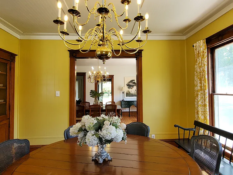 1010 Hill Ave — Photo 4