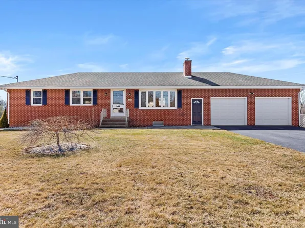 330 N Middlesex Rd, Carlisle, PA 17013