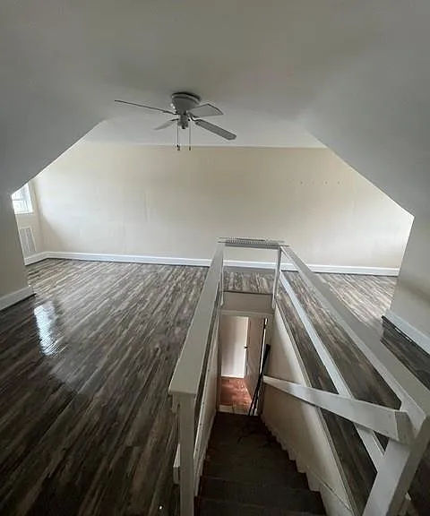 309 Arlington St — Photo 14