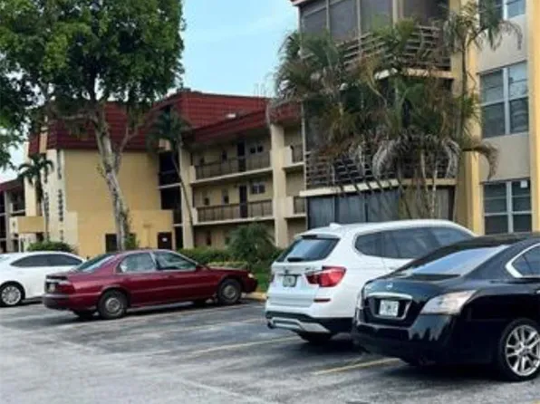 3195 Foxcroft Road #307, Miramar, FL 33025