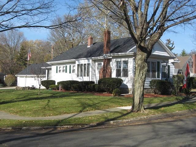 1st image of 901 Norwood Ave