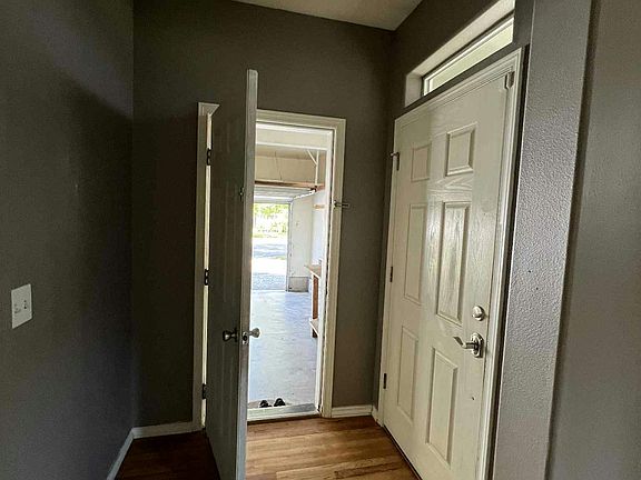 Entrance from the garage