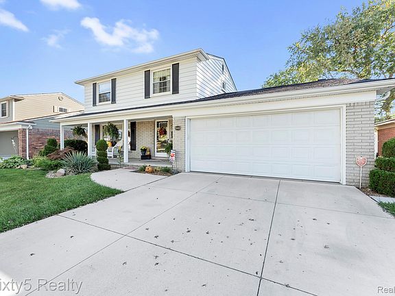 3rd image of 15423 Irene St