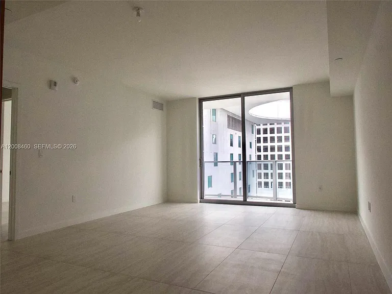 77 SE 5th St #4014 — Photo 38