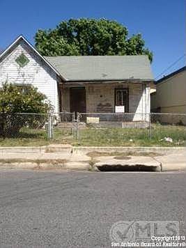 1st image of 547 Ruiz St