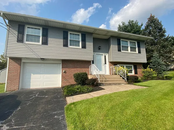 31 Laflin Rd, Wilkes Barre, PA 18702