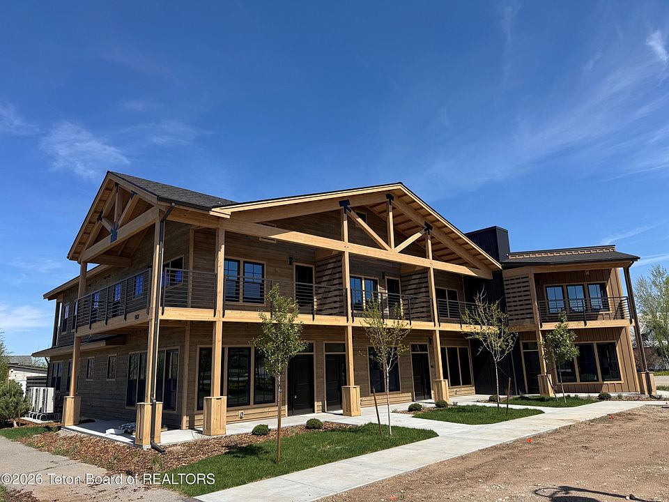 1st image of 9102 Village Way #202