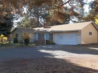 1557 SW 25th St, Redmond, OR 97756