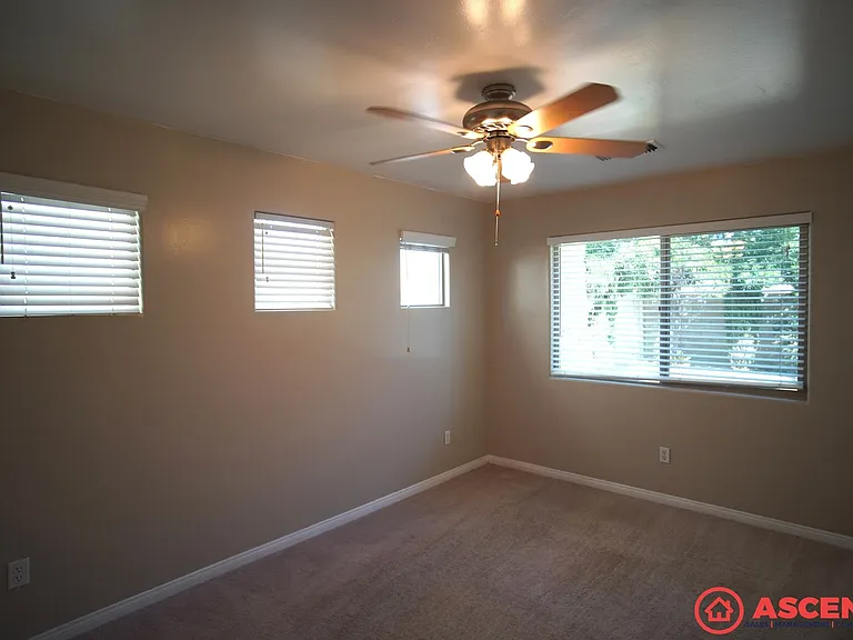 12708 Beechfield Dr — Photo 19