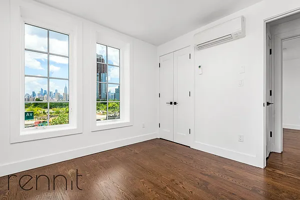 Rented by Rennit Inc. | media 9