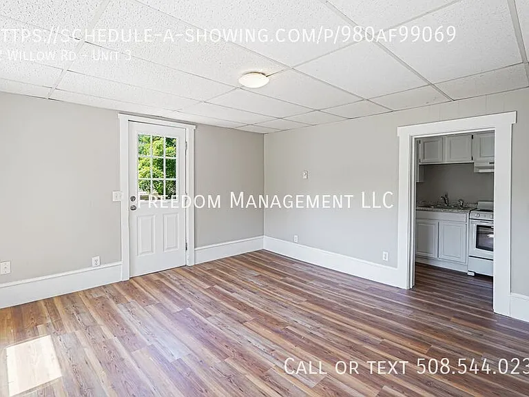 62 Willow Rd #3 — Photo 3