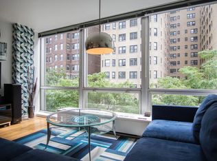 2400 N Lakeview Ave APT 410, Chicago, IL 60614