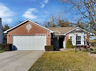 12124 Laurelwood Dr, Indianapolis, IN