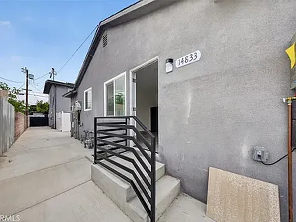 14833 Nordhoff St, Panorama City, CA 91402