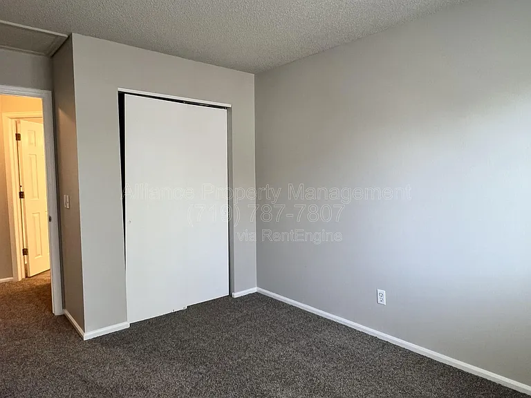 5851 Granby Hill Dr — Photo 23