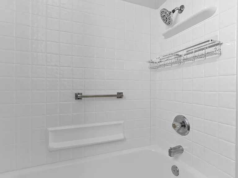 815 Wakefield Ave — Photo 16