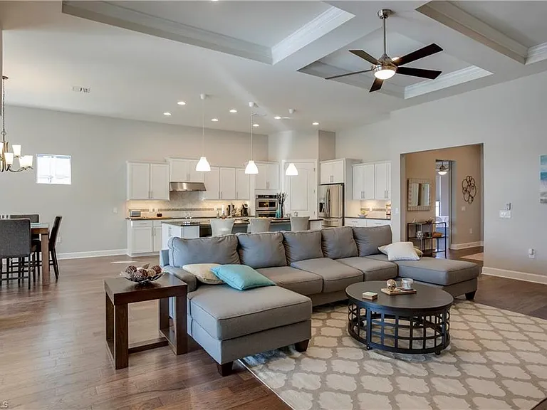 14020 Hawks Eye Ct — Photo 16