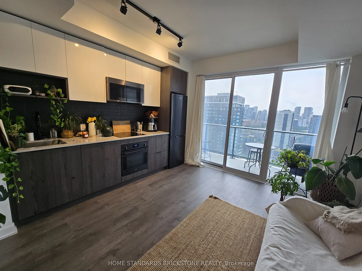 1 bed, $1,990 — Photo 3