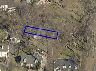 5690 Kugler Mill Rd, Cincinnati, OH 45236