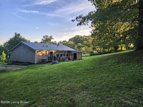 2nd image of 201 Briar Fork Rd