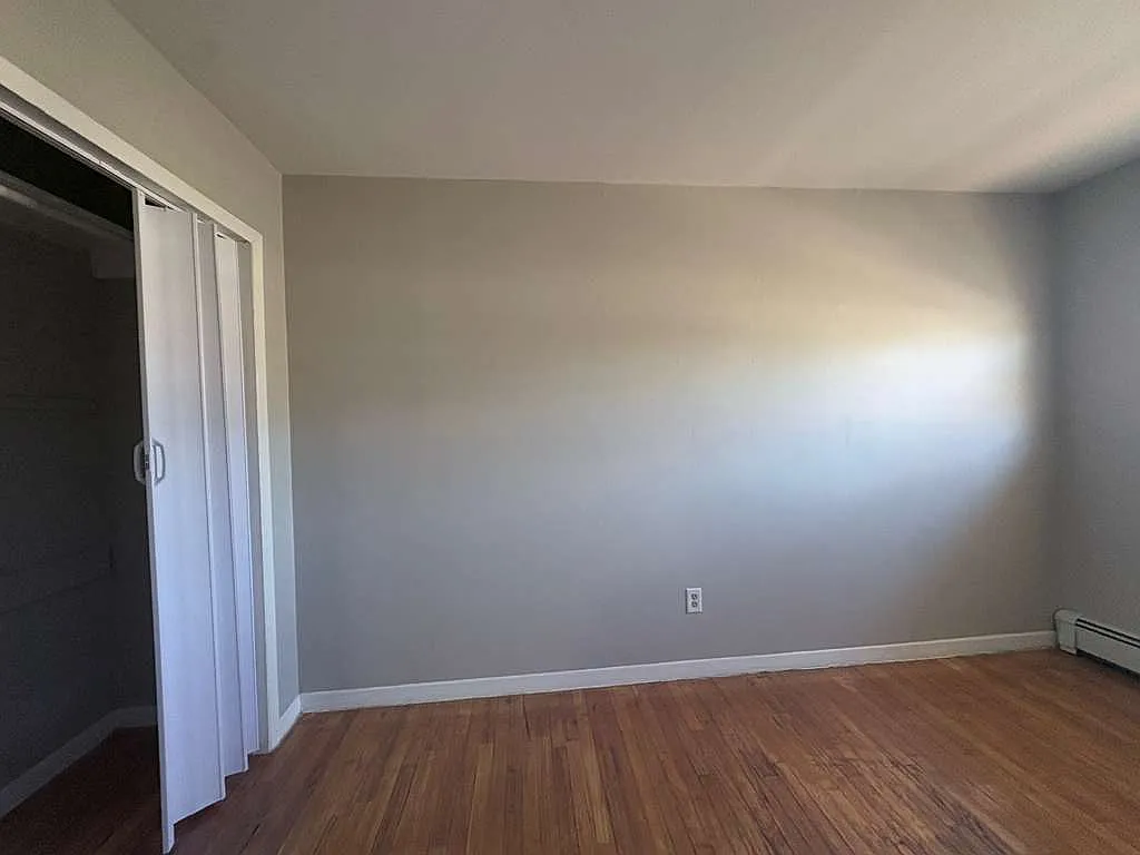 2 bed, $1,700 — Photo 4
