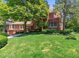 53 N Cowley Rd, Riverside, IL 60546