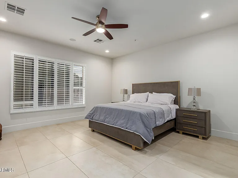 7479 E Sunnyvale Dr — Photo 9