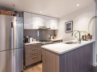 310 E 14th Ave, Vancouver, BC V5T 2M8