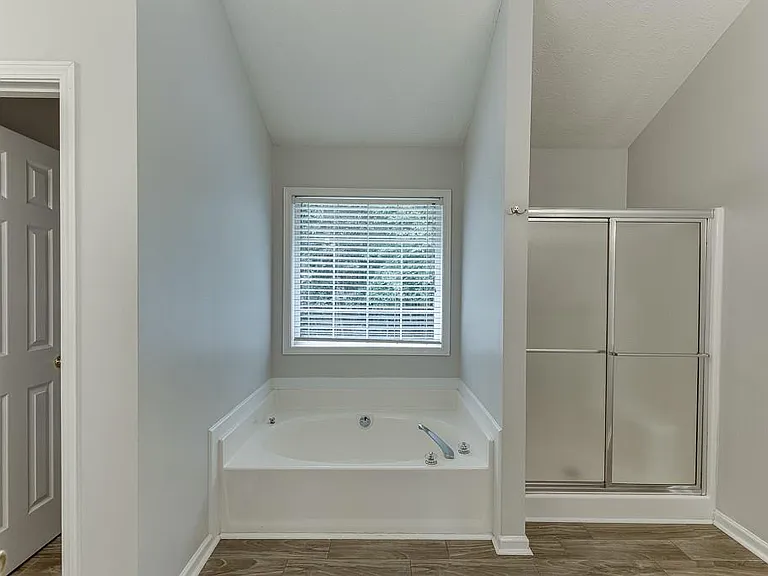 3535 Duncan Bridge Dr — Photo 27