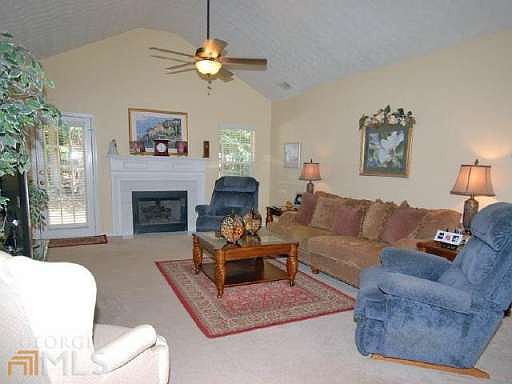 4th image of 324 Vendella Cir