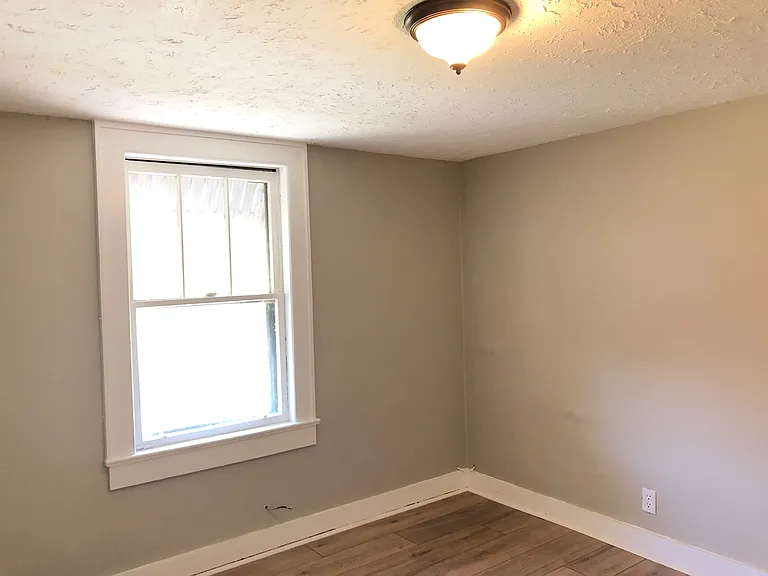 207 Fern St — Photo 18