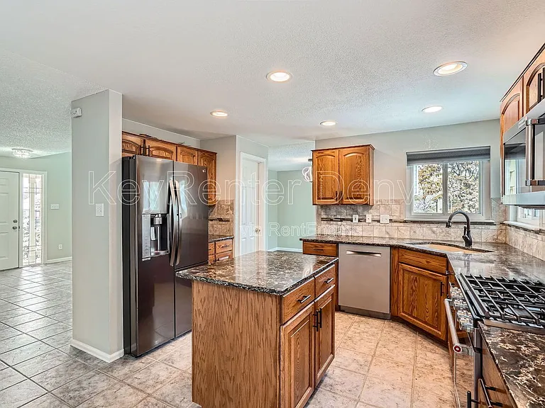5742 W 114th Pl — Photo 12