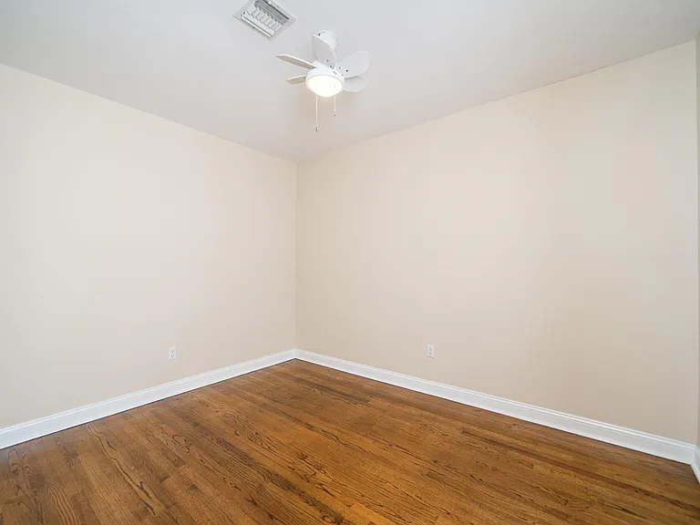 84 Jefferson St — Photo 23