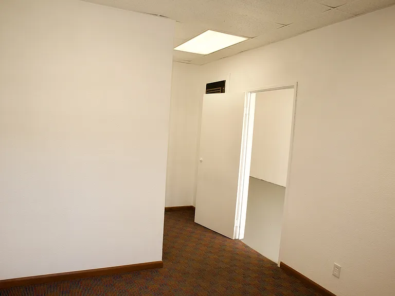 3732 W Century Blvd #10 — Photo 6