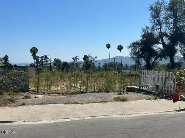 298 E Poppyfields Dr, Altadena, CA 91001