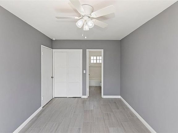 4th image of 433 N Basque Ave
