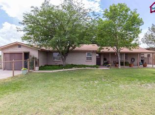 433 Bar X Rd, Mesilla Park, NM 88047