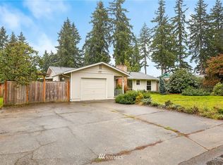 6818 157th St E, Puyallup, WA