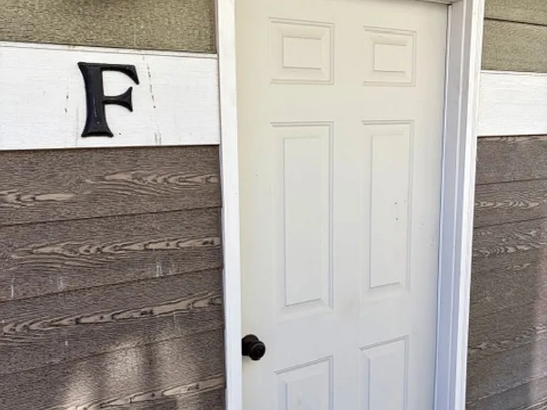 5625 Saxon Way #F — Photo 31