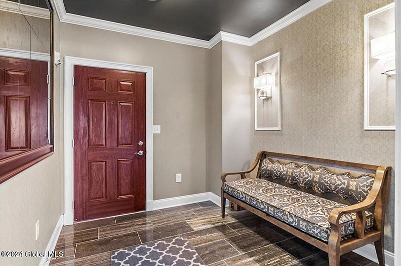 4th image of 70 Railroad Place #604