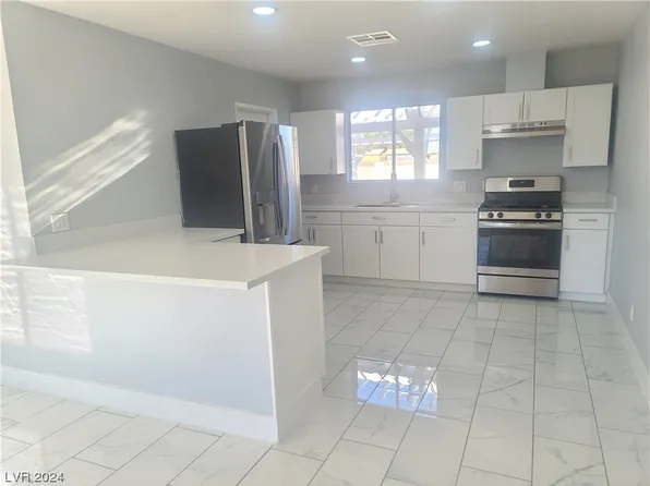 3040 Harewood Ave, North Las Vegas, NV 89030