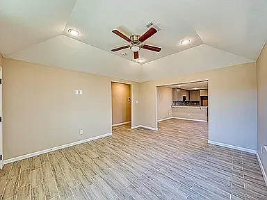 3526 Brook Shadow Dr — Photo 4