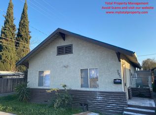 207 E Sequoia Ave, Visalia, CA 93277