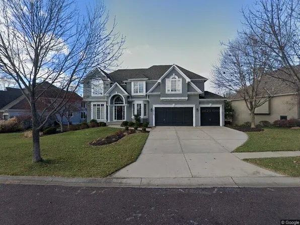 14404 Maple St, Overland Park, KS 66223